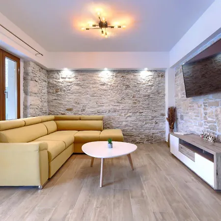 Holiday home Stara Hiza By Interhome